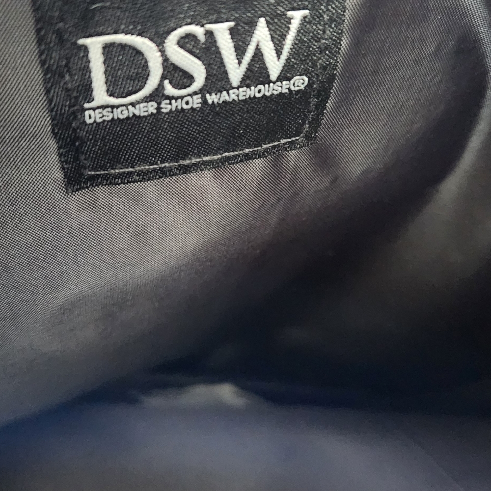 DSW Multifunction Bag - Picture 8 of 8